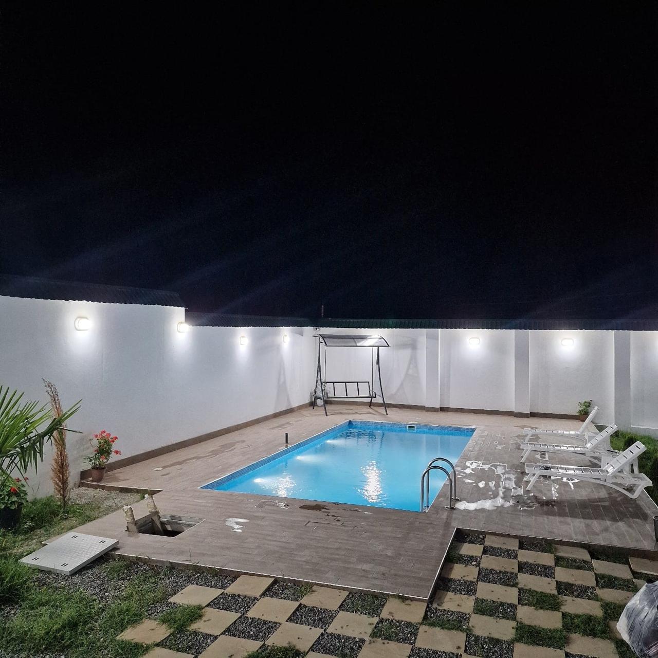 Villa 2